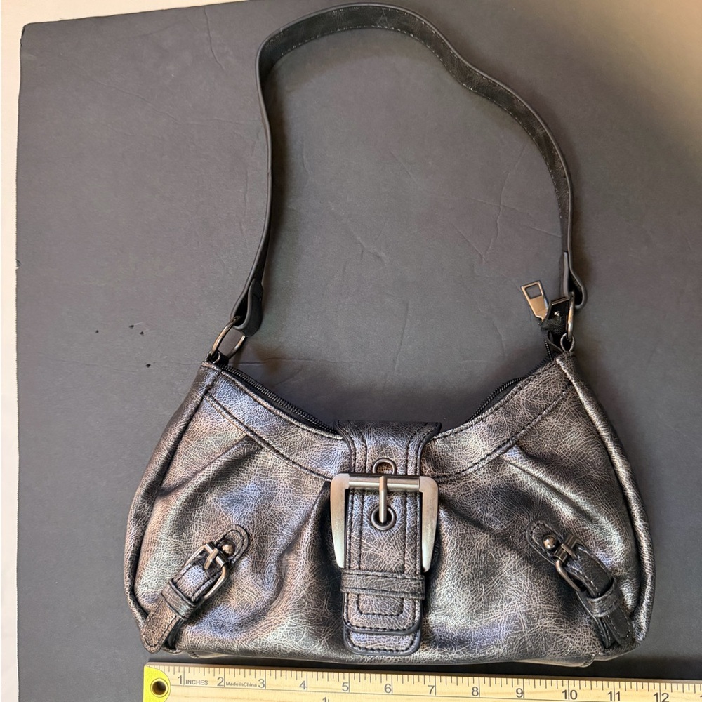 Y2K Metallic Shoulder Bag with Bucklr